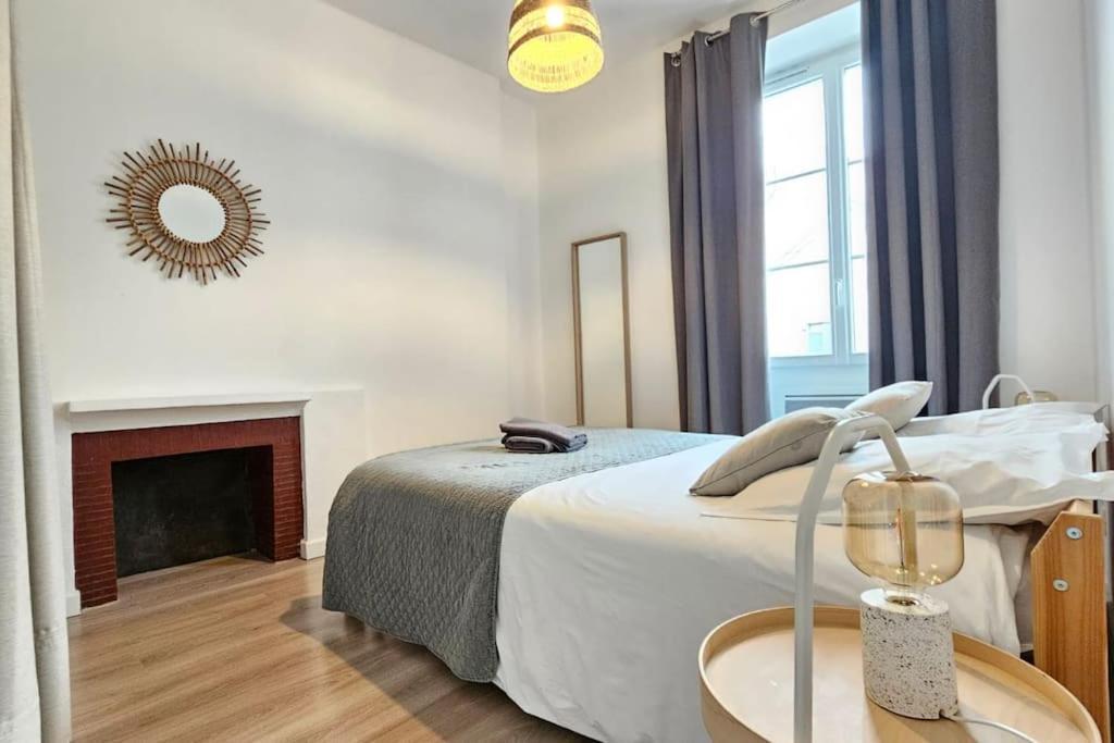 Superbe Appartement 2 Chambres Au Coeur De Pau Dış mekan fotoğraf